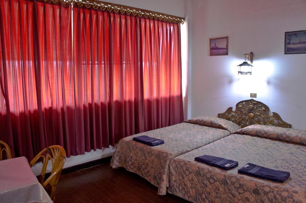 נונג קאי Royal Jommanee Hotel Nongkhai חדר תמונה